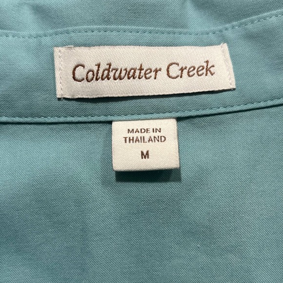 2 Coldwater Creek No Iron Long Sleeve Button Down Shirts Agua Cream Size Medium - Picture 8 of 13